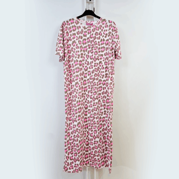 Robe longue léopard fuchsia