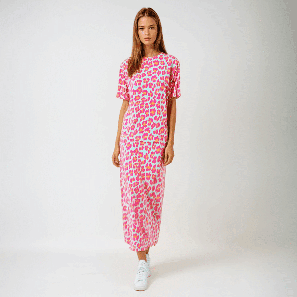 Robe longue léopard fuchsia