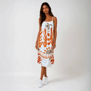 Robe blanche mi-longue orange